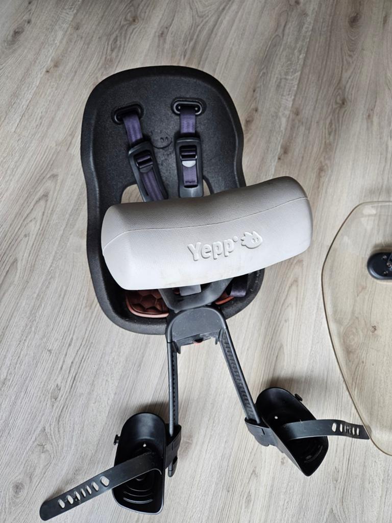 Thule Yepp Nexxt 2 Mini Fietszitje + Kussen + Windscherm, Fietsen en Brommers, Fietsaccessoires | Fietsstoeltjes, Ophalen
