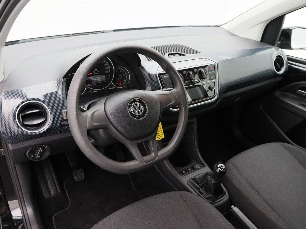 Volkswagen Up! 1.0 BMT move up! | Airco | Bluetooth | Radio, Voorwielaandrijving, Stof, Gebruikt, Zwart