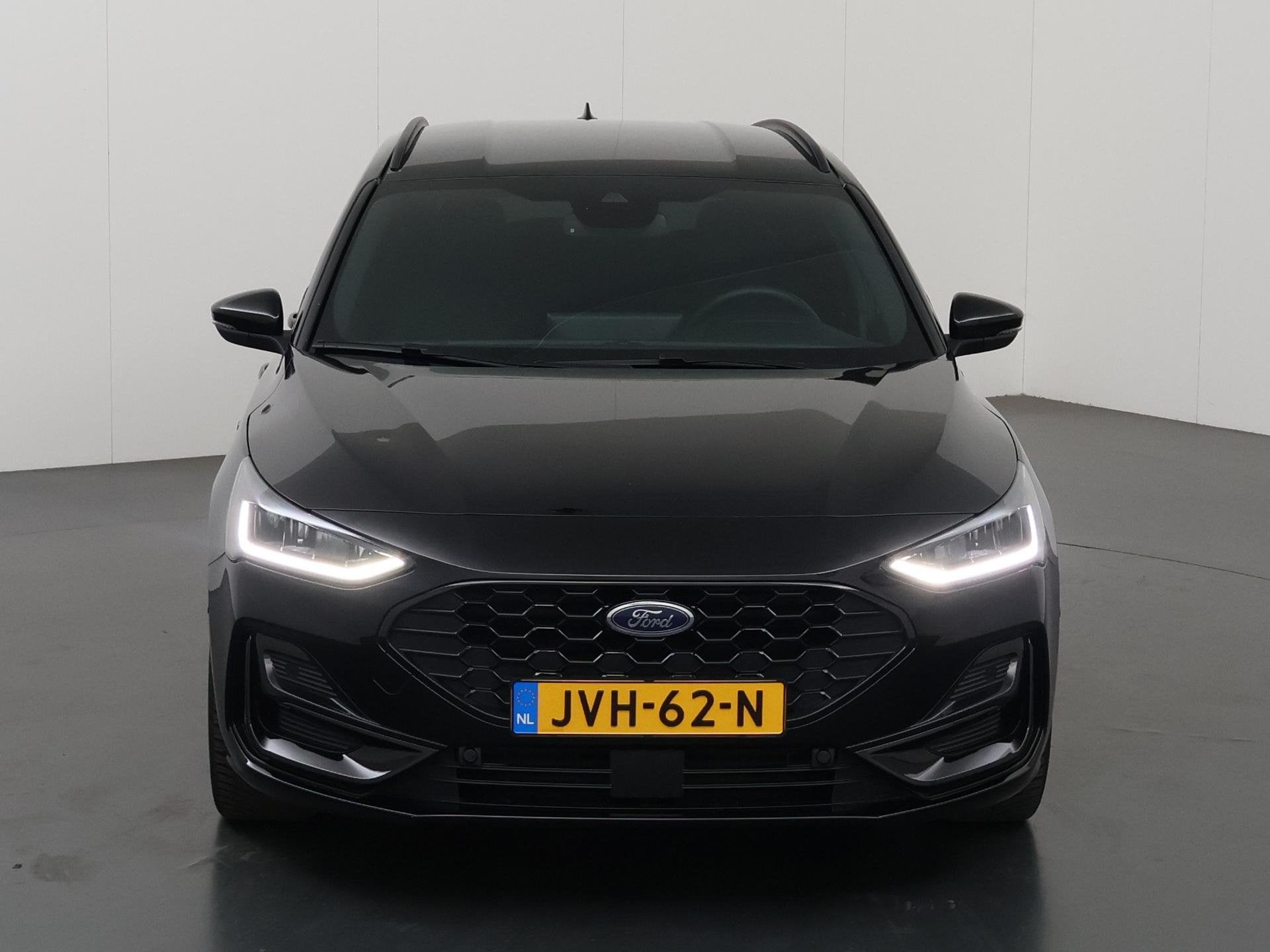 Ford Focus Wagon 1.0 EcoBoost Hybrid ST Line X | Elekt. Wegk, Auto's, Gebruikt, Zwart, Handgeschakeld, 19 km/l