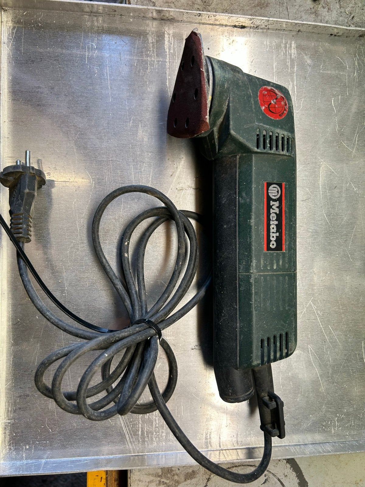 Metabo Vlakschuurmachine - Gebruikt maar functioneel, Ophalen, Gebruikt, Minder dan 600 watt, Vlakschuurmachine