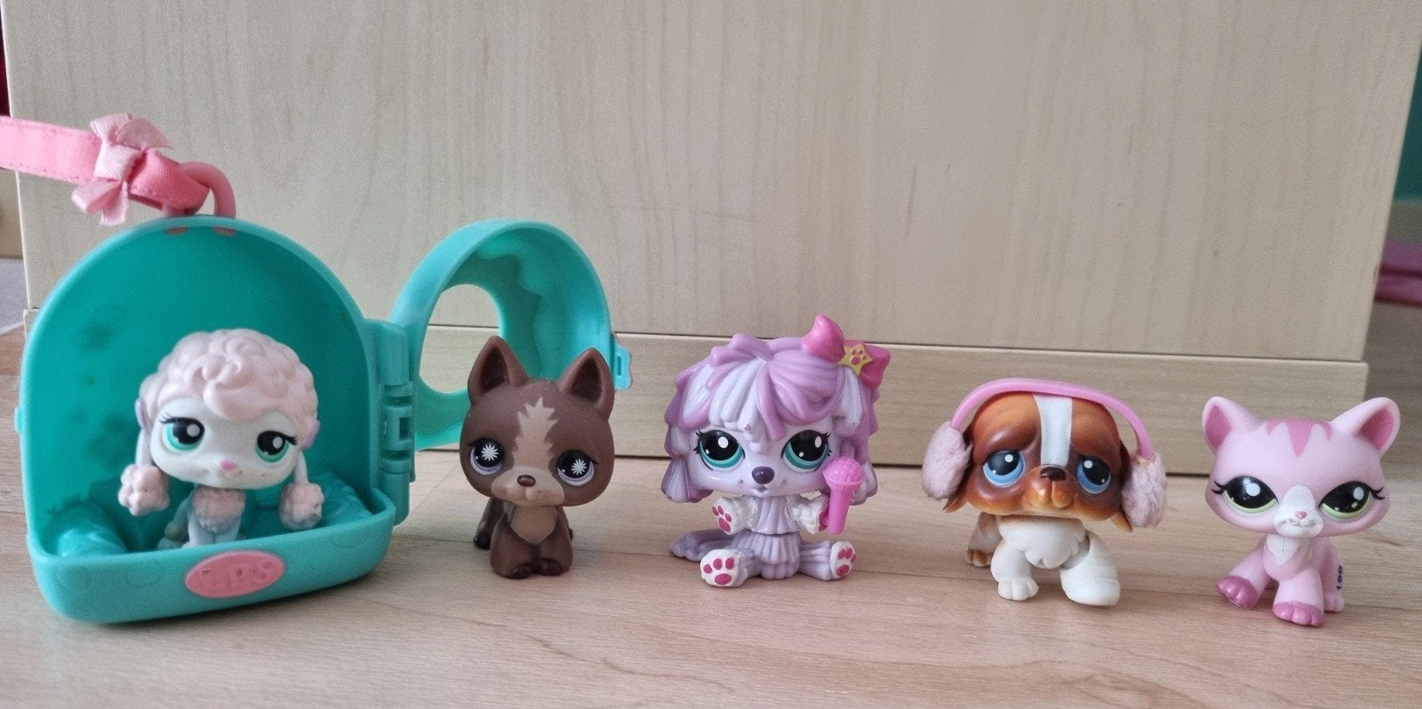 Littlest Pet Shop 4 honden & 1 kat, Verzamelen, Ophalen of Verzenden, Gebruikt