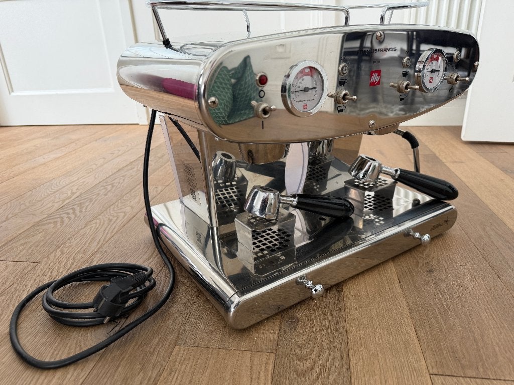 Illy koffiemachine iperespresso FrancisFrancis, Witgoed en Apparatuur, Koffiezetapparaten, Ophalen, Koffiepads en cups, Koffiemachine