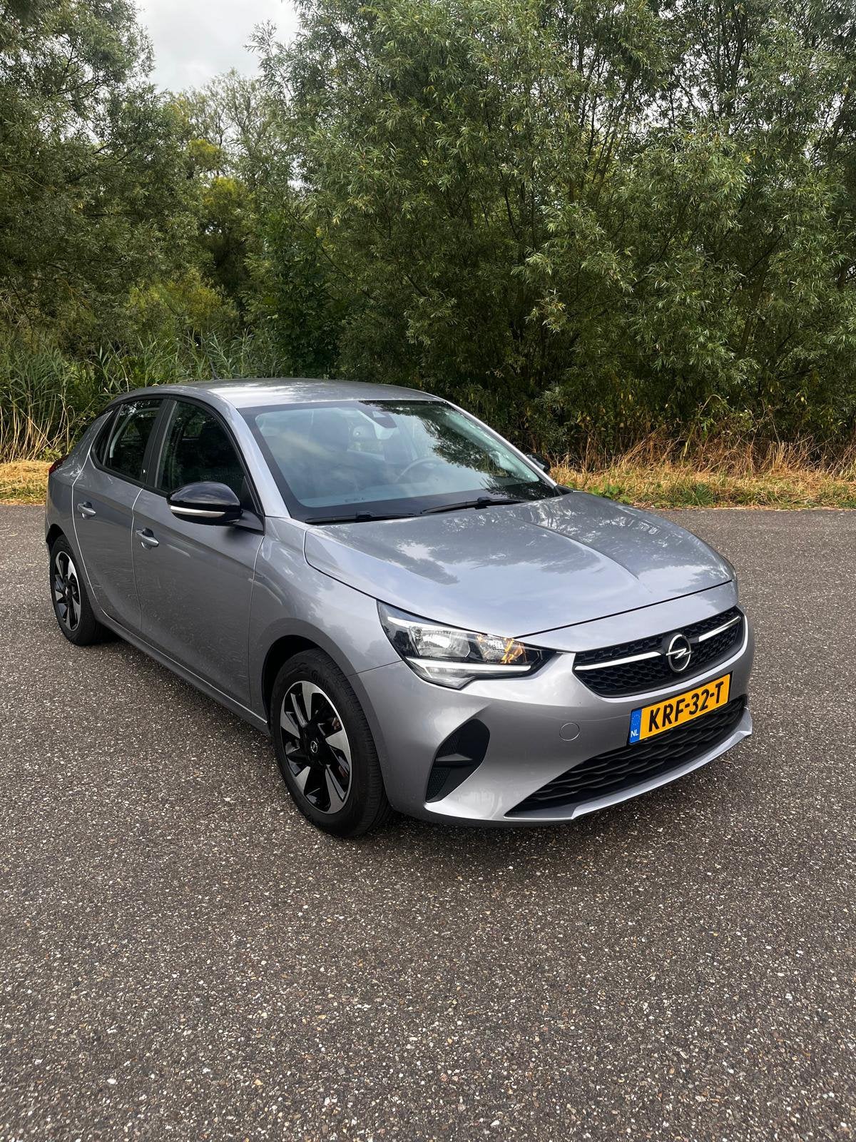 Te koop hele nette Opel Corsa E.F - Edition. Bouwjaar 2022, Auto's, Automaat, Zwart, Elektrisch, Particulier