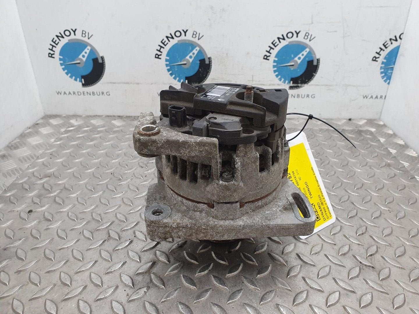 RENAULT TWINGO TWINGO II 1.2 Authentique  DYNAMO 2008, Ophalen of Verzenden, Gebruikt, Stiba lid