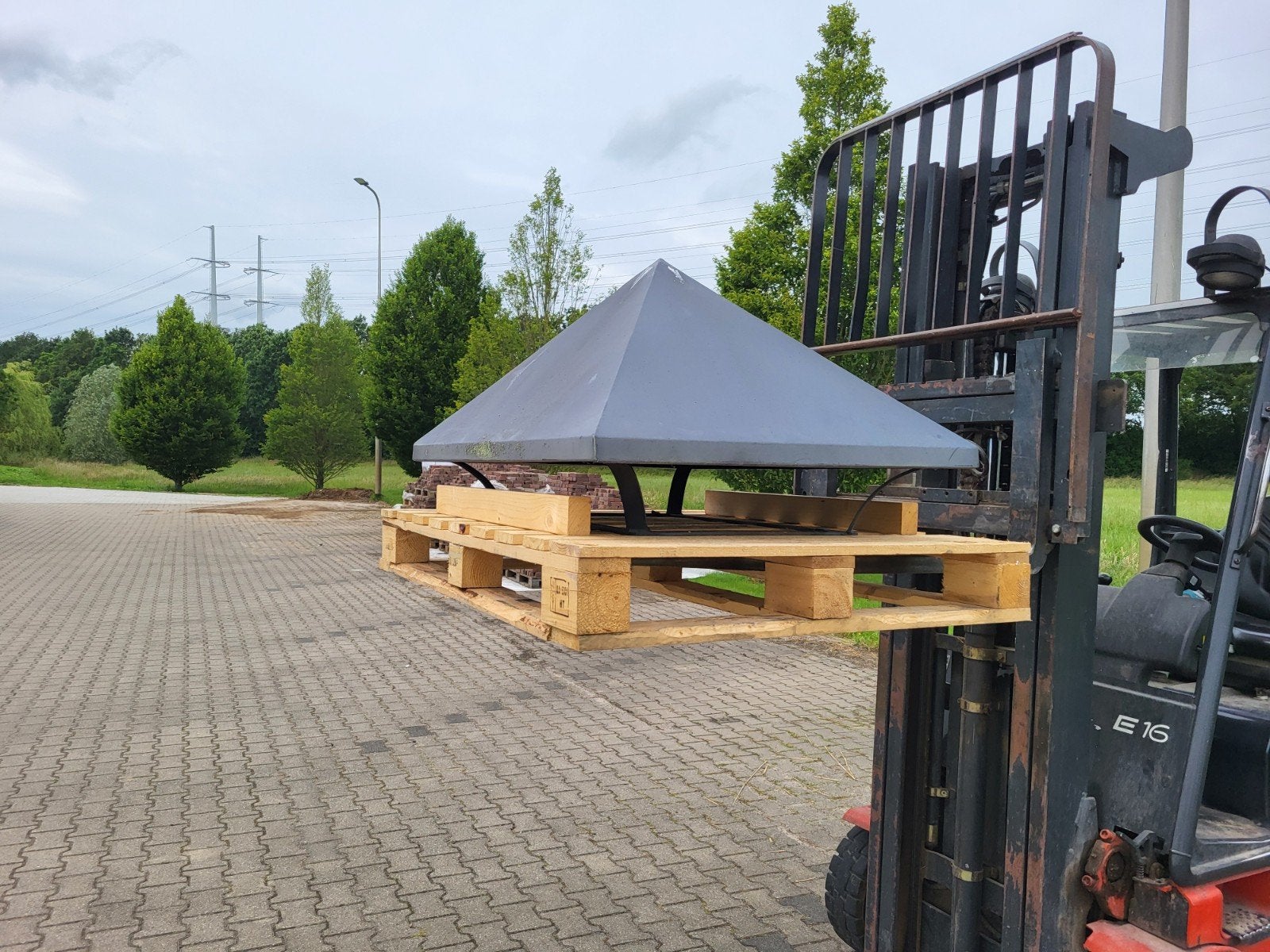Schoorsteenkap 85 x 107 cm, Ophalen, Zo goed als nieuw, Vrijstaande haard, Elektrische haard