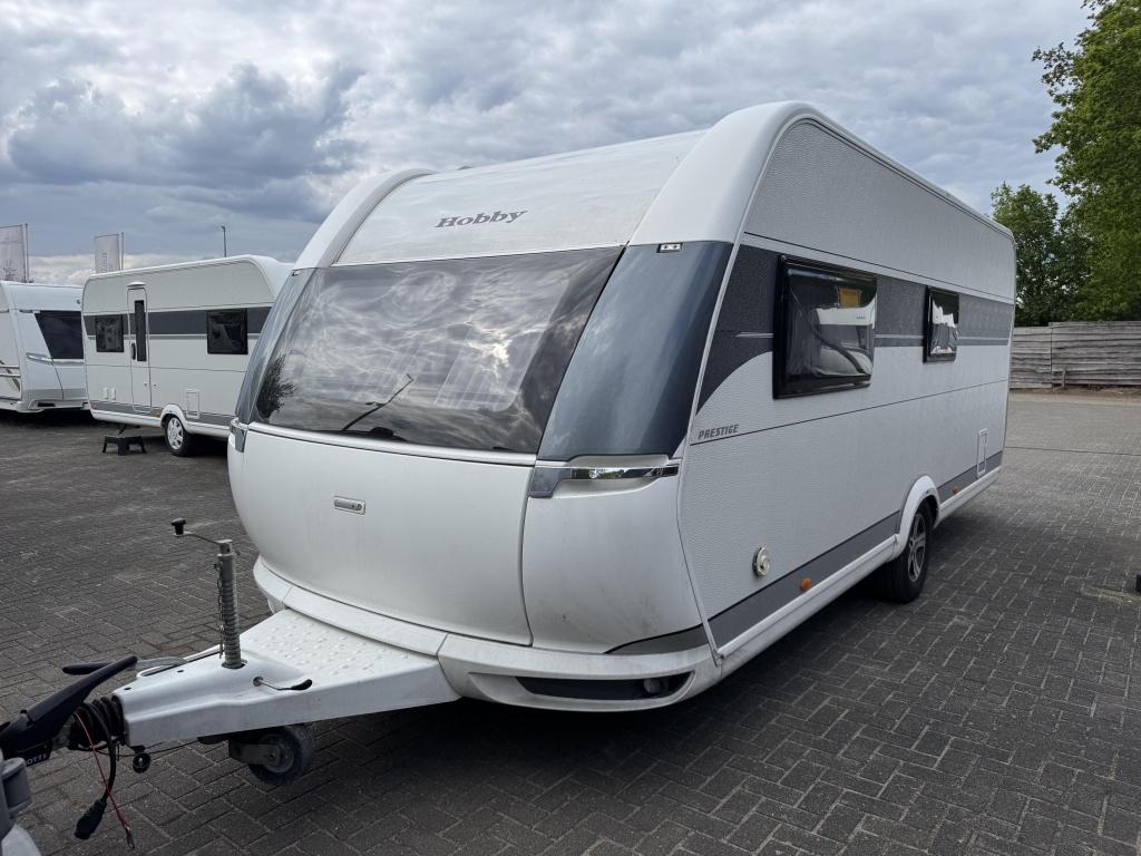 Hobby Prestige 560 FC 2022 | Mover | Luifel, Rondzit, Hobby, Bedrijf, Overige typen