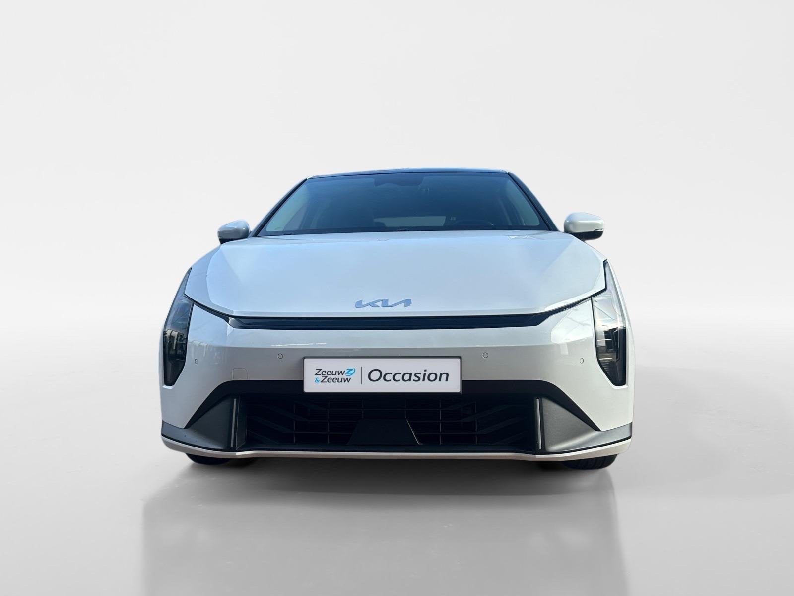Kia EV4 Plus Advanced 58.3 kWh | Harman Kardon | Lederen Bek, Auto's, 12 maanden, Leder en Stof, Wit, Lichtsensor