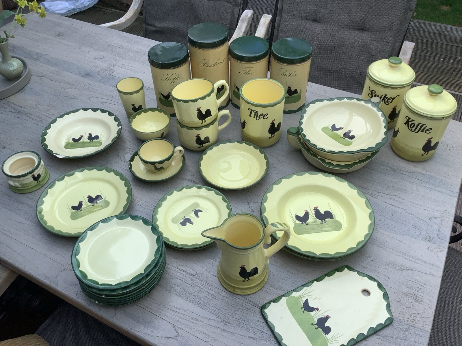 Servies met kip en haan decor - nieuw en oud, Ophalen