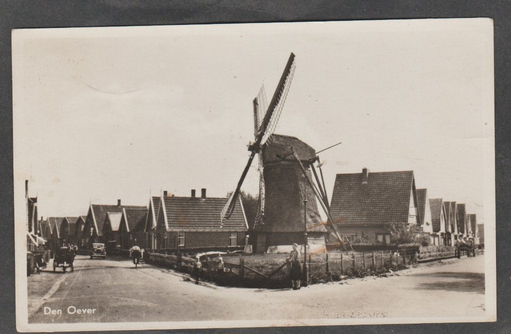 den oever  dorpsgezicht met molen, Verzenden, 1940 tot 1960, Gelopen, Noord-Holland