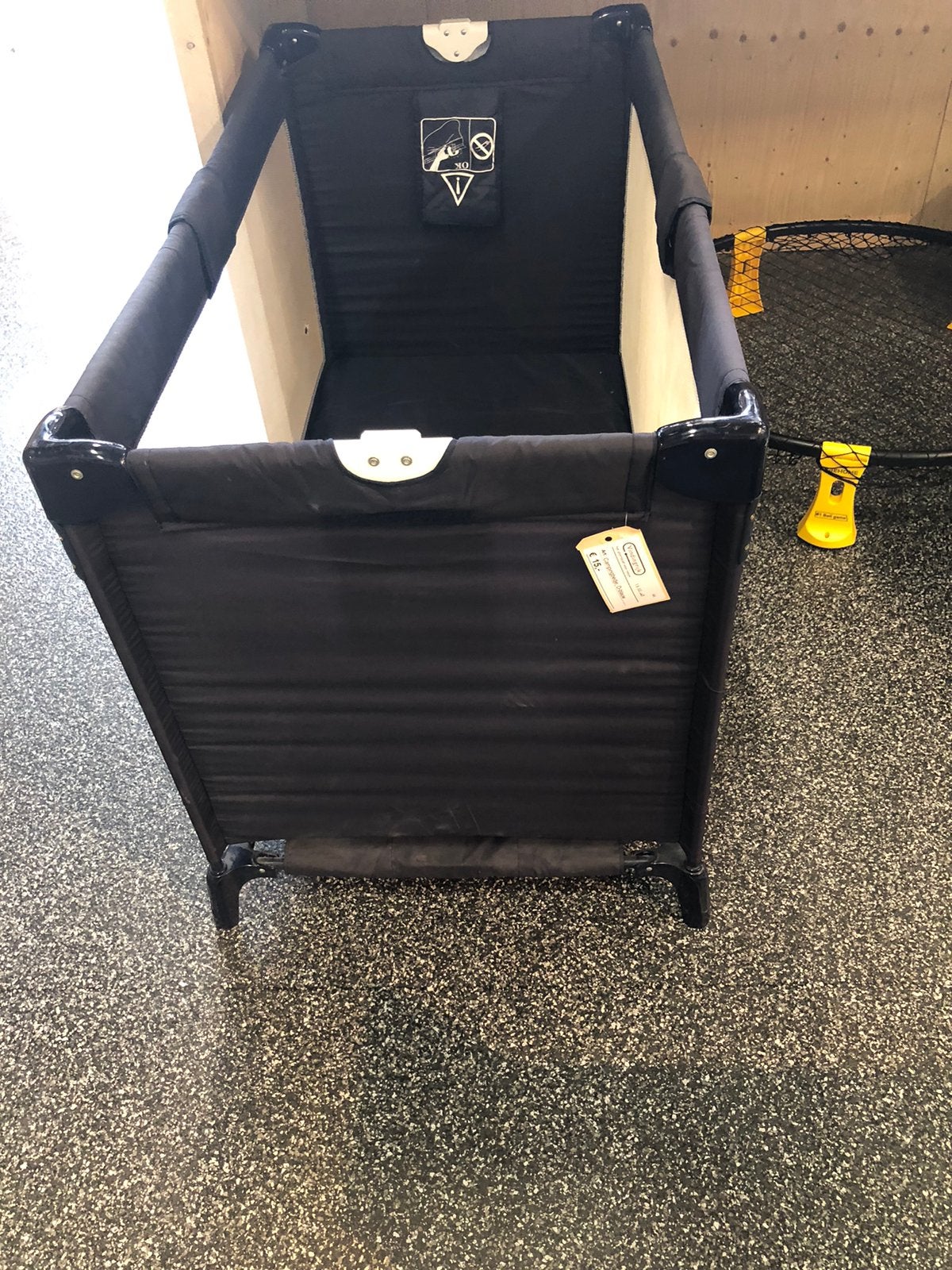 Camping kinderbox, Ophalen, Zo goed als nieuw, Reisbedje
