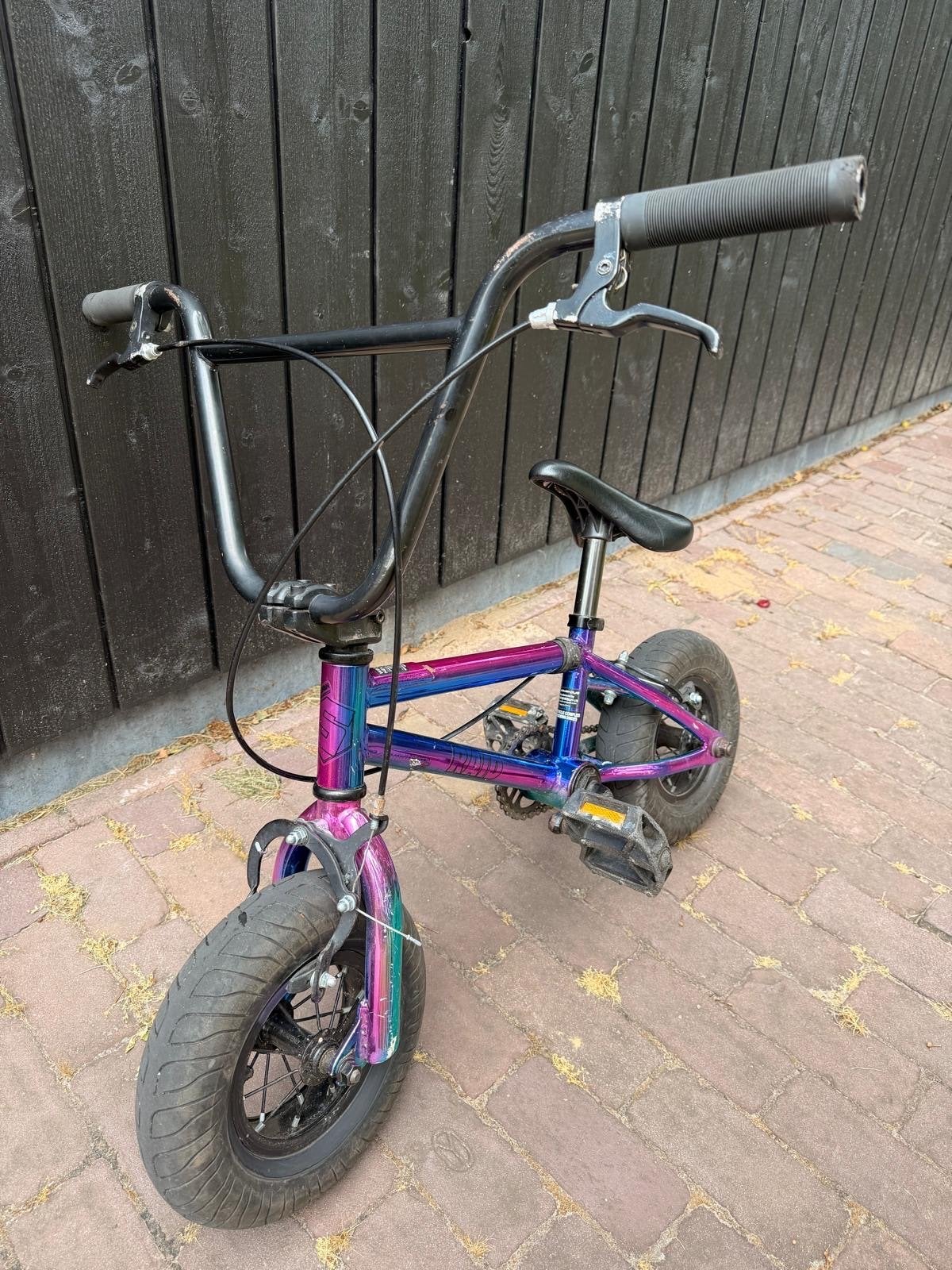 Mini BMX Fiets - Chroom/Paars/Blauw, Ophalen, Gebruikt, Velgrem, V-brakes