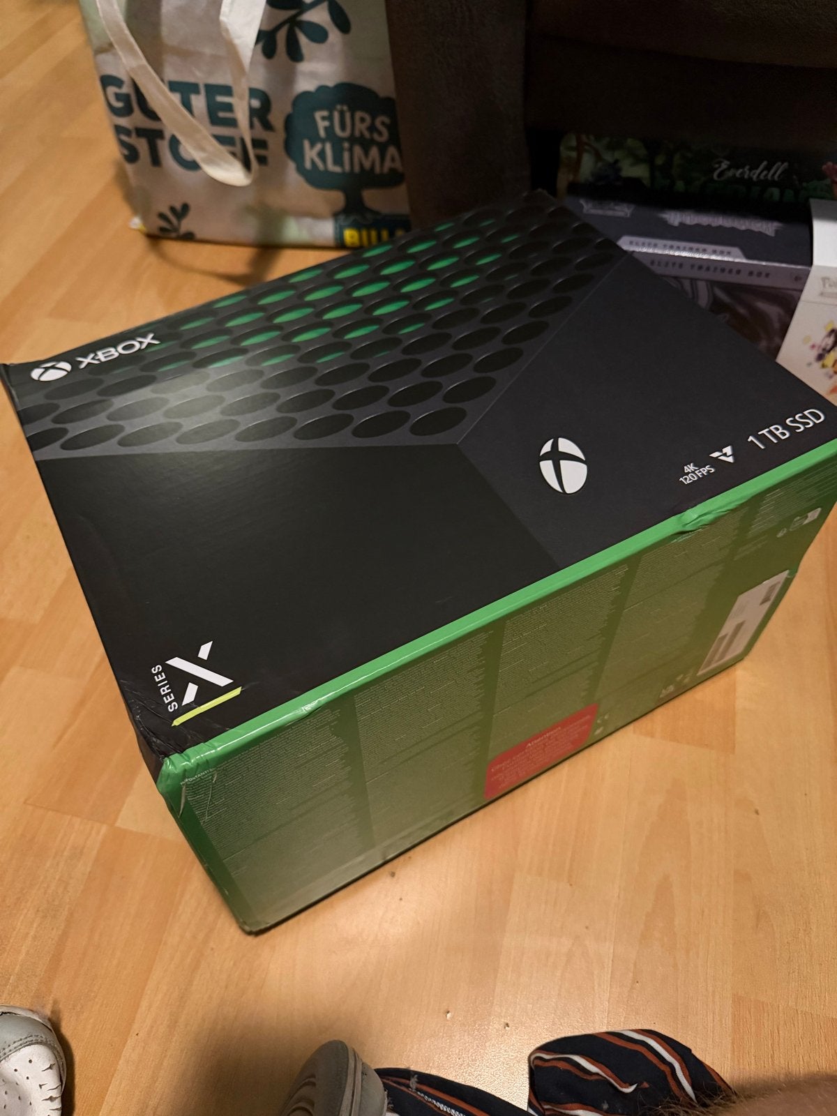 Foto 2 van Xbox Series X 1TB SSD
