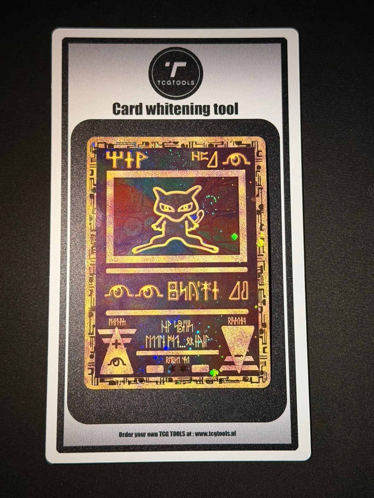 Ancient mew 2000 promo NM, Hobby en Vrije tijd, Verzamelkaartspellen | Pokémon, Ophalen of Verzenden, Zo goed als nieuw