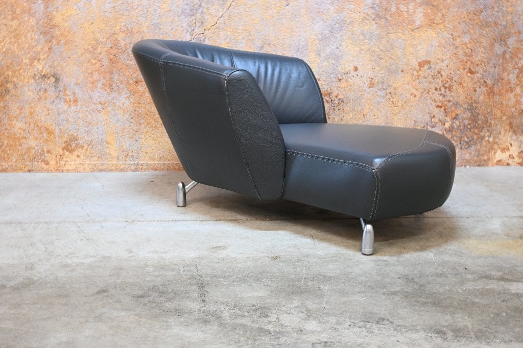 ZGANieuw grijze leren Leolux Pupilla design chaise longue, Leolux, Minder dan 75 cm, Ophalen of Verzenden, Zo goed als nieuw