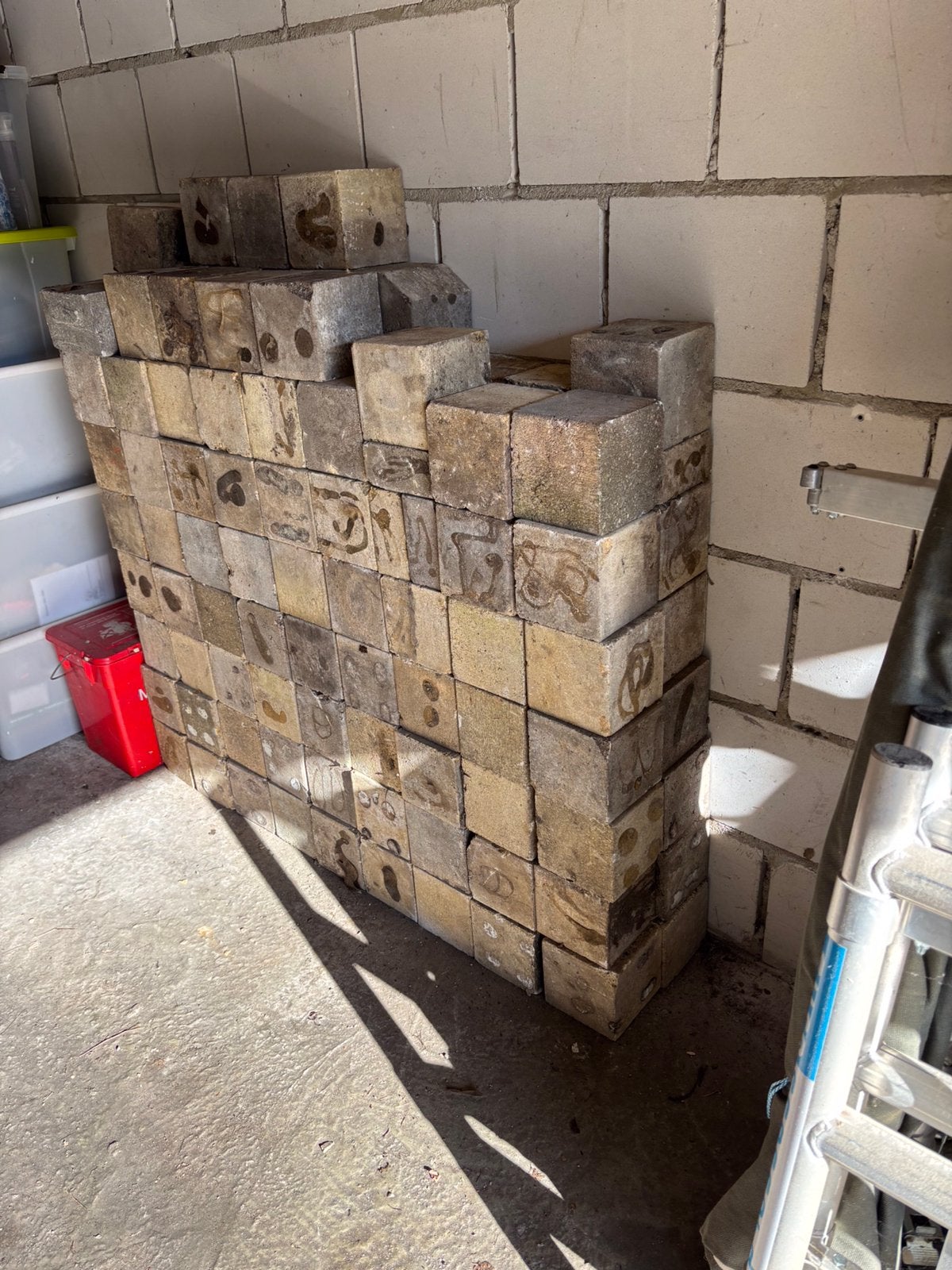 GRATIS AF TE HALEN Stenen vierkant creme  15x15, Tuin en Terras, Ophalen, Zo goed als nieuw, Beton, Terrastegels