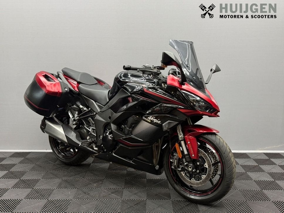 KAWASAKI NINJA 1000SX (bj 2023), 4 cilinders, Motorrijbewijs A, Bedrijf, Onbekend