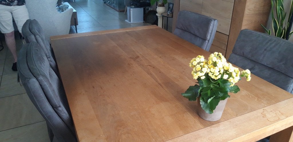 Eetkamermeubels: tafel met vier stoelen, Ophalen, Gebruikt