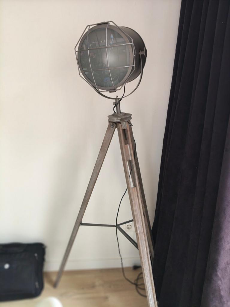 Industriële Vloerlamp Zoeklicht Stijl - Zo goed als nieuw, Ophalen, Zo goed als nieuw, Industrieel, Vintage, Zoeklicht, 150 tot 200 cm
