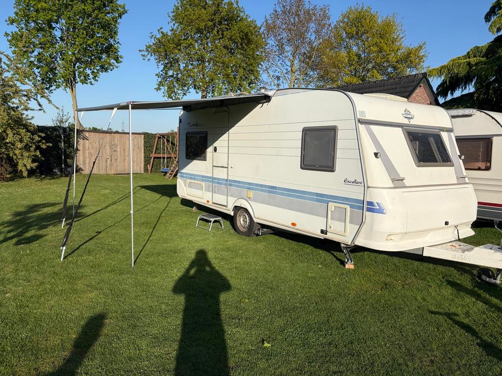 Hobby 495 UFE 2001 Excellent met Mover en Voortent, Caravans en Kamperen, Caravans, Rondzit, Hobby, Frans bed, Particulier