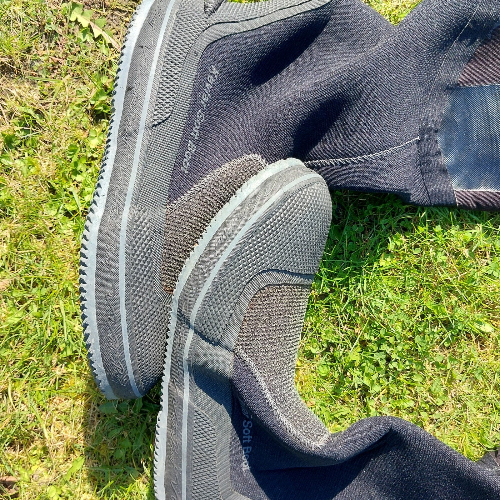 100 % Waterproof Drysuit met Kevlar Soft Boots maat M, Watersport en Boten, Duiken, Ophalen of Verzenden, Gebruikt, Duikpak