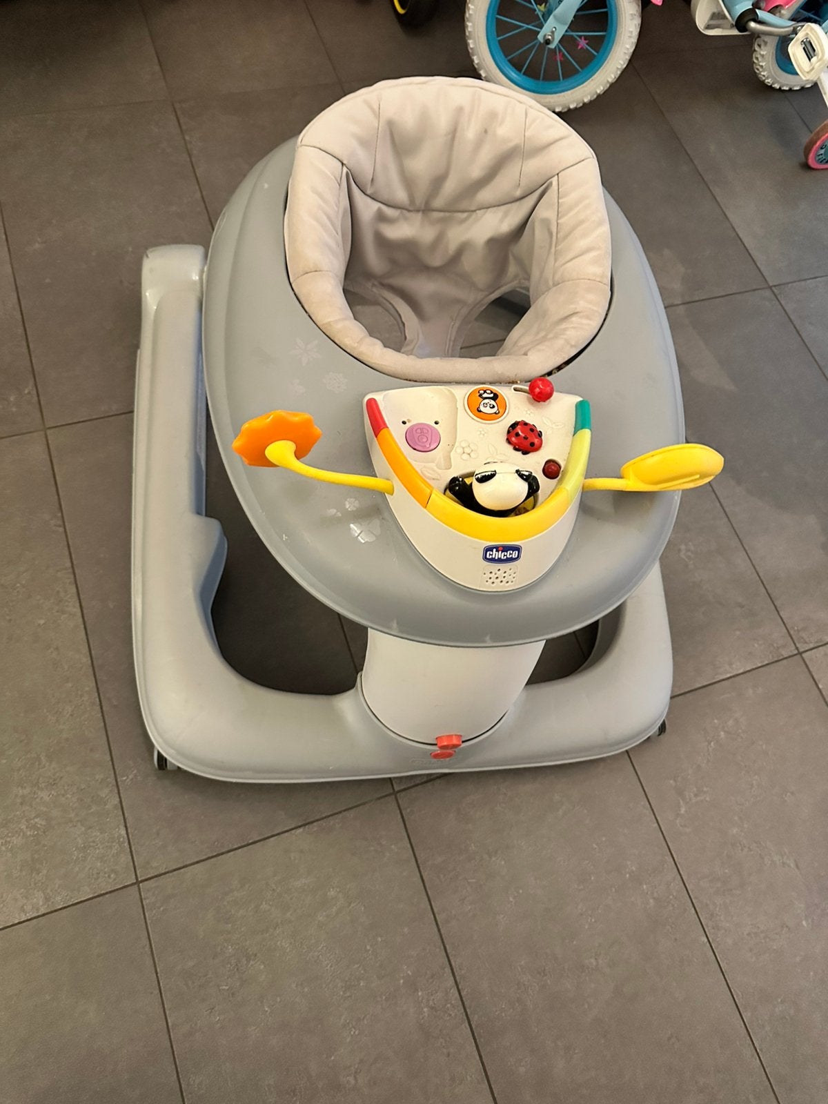 Chicco loopstoel 3 in 1, Kinderen en Baby's, Ophalen, Zo goed als nieuw