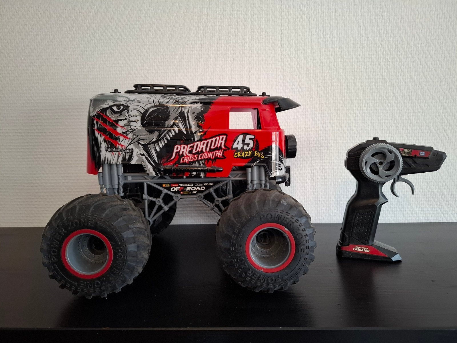 Revell Bestuurbare Monstertruck, Hobby en Vrije tijd, Ophalen of Verzenden, Zo goed als nieuw, Overige schalen, Auto offroad