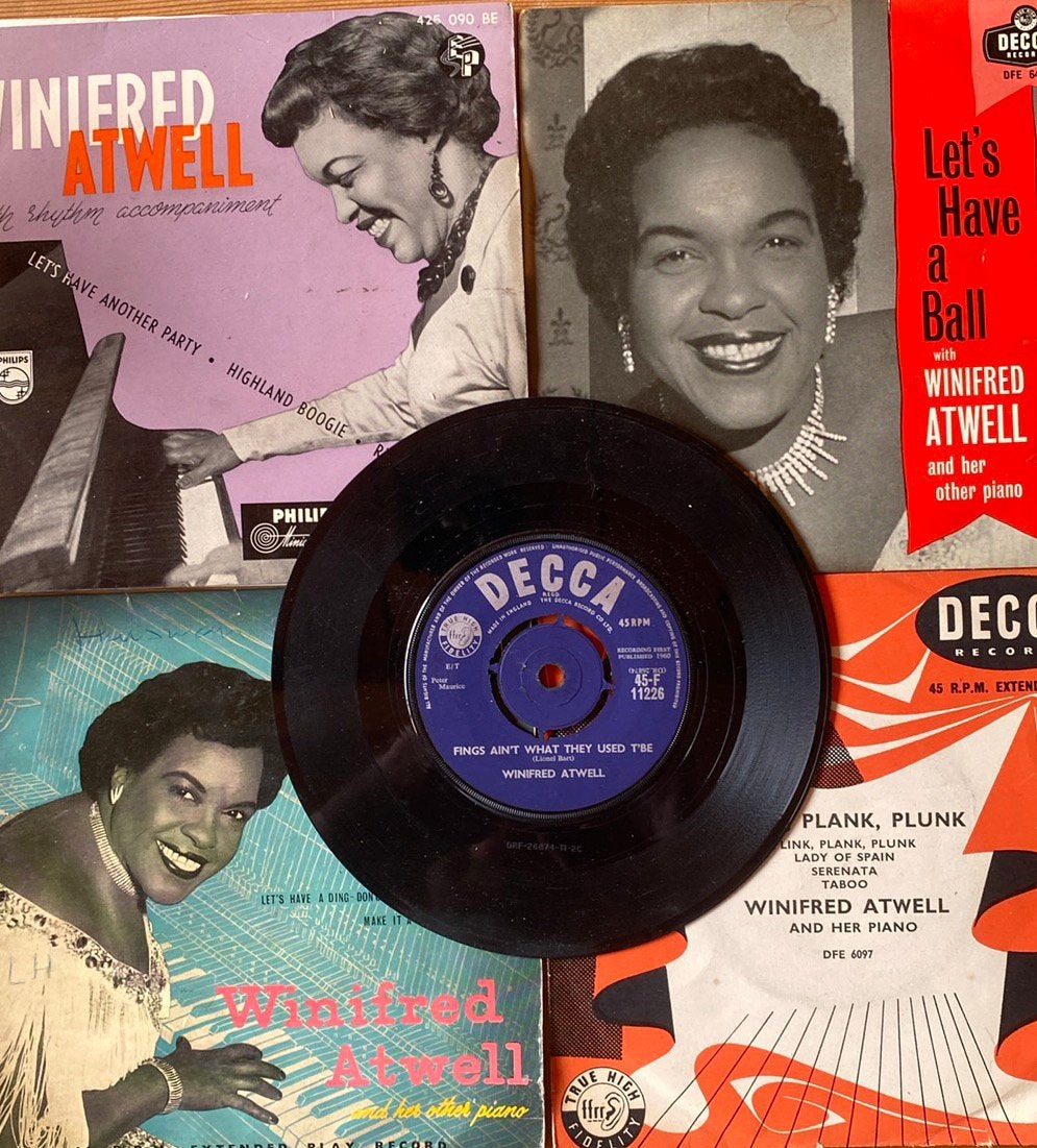5 Singles van Winifred Atwell, Gebruikt, 7 inch, Jazz, Fotohoes