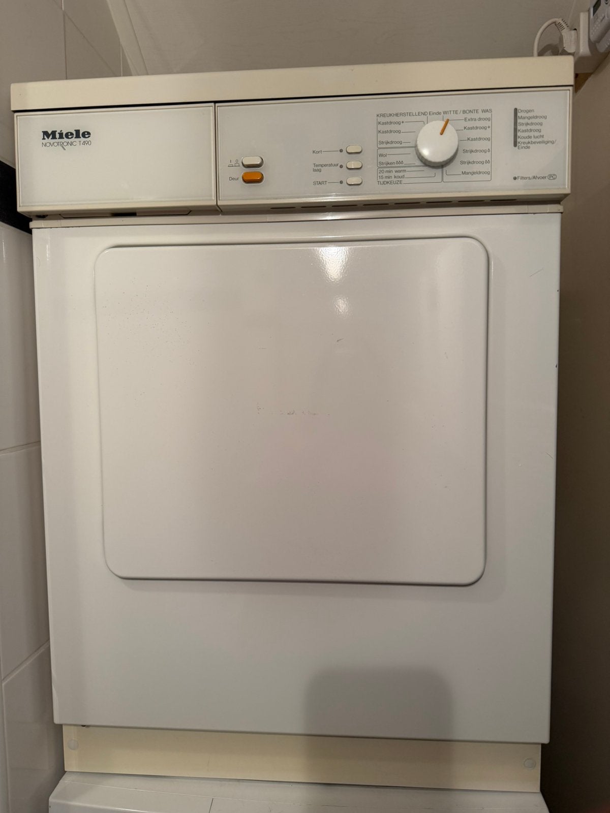 Miele Novotronic T490 wasdroger (werkt perfect), Ophalen, Gebruikt, Luchtafvoer, 4 tot 6 kg