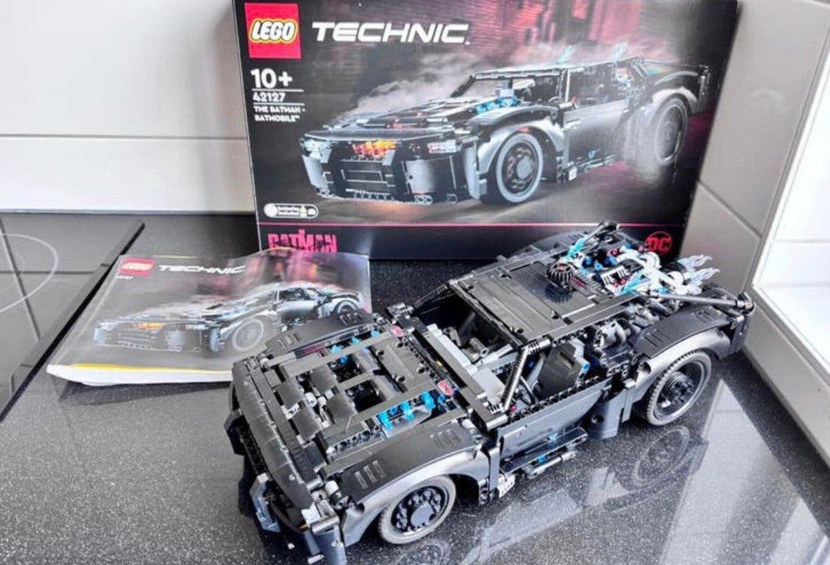 LEGO Batman 42127 the Batman - Batmobile, Ophalen of Verzenden, Zo goed als nieuw