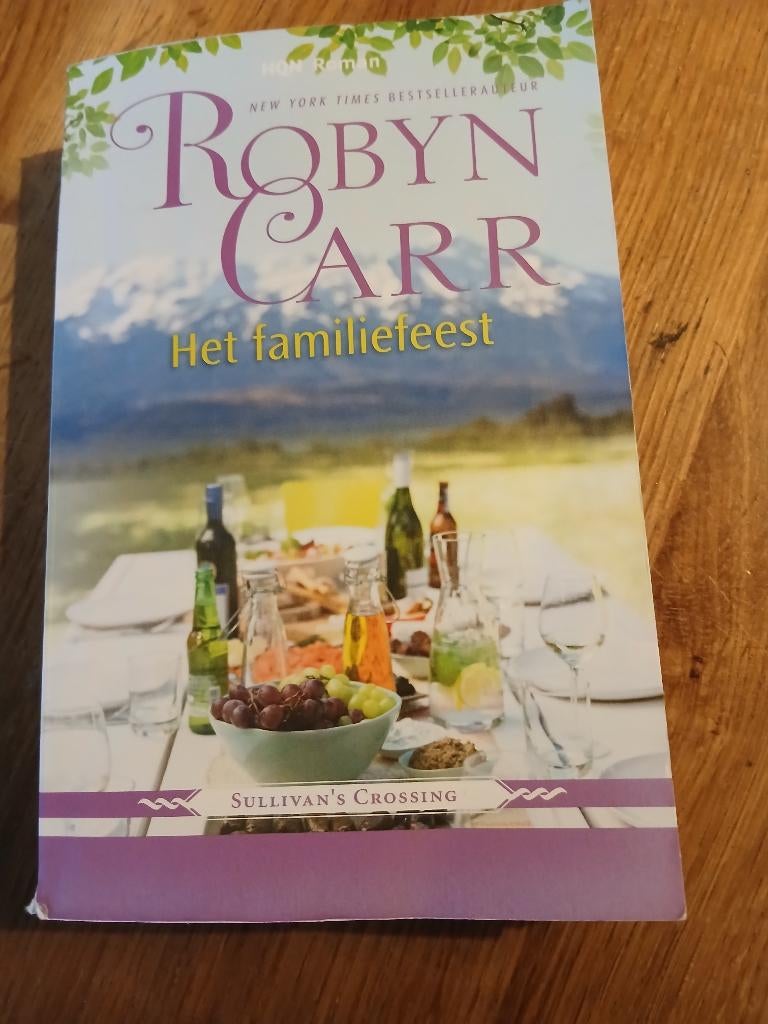 ROBYN CARR boeken (Sullivan's Crossing, Virgin River) 3x, Boeken, Romans, Gelezen, Amerika, Ophalen of Verzenden