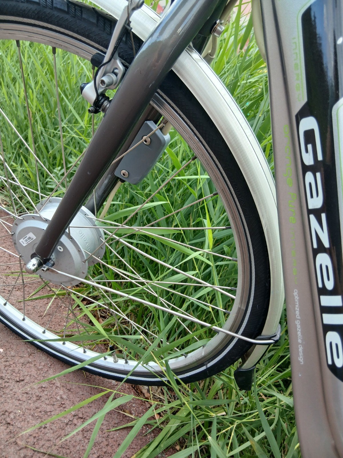 GAZELLE ORANGE PURE ELEKTRISCHE DAMESFIETS E-BIKE, Fietsen en Brommers, Fietsen | Dames | Damesfietsen, Ophalen, Zo goed als nieuw