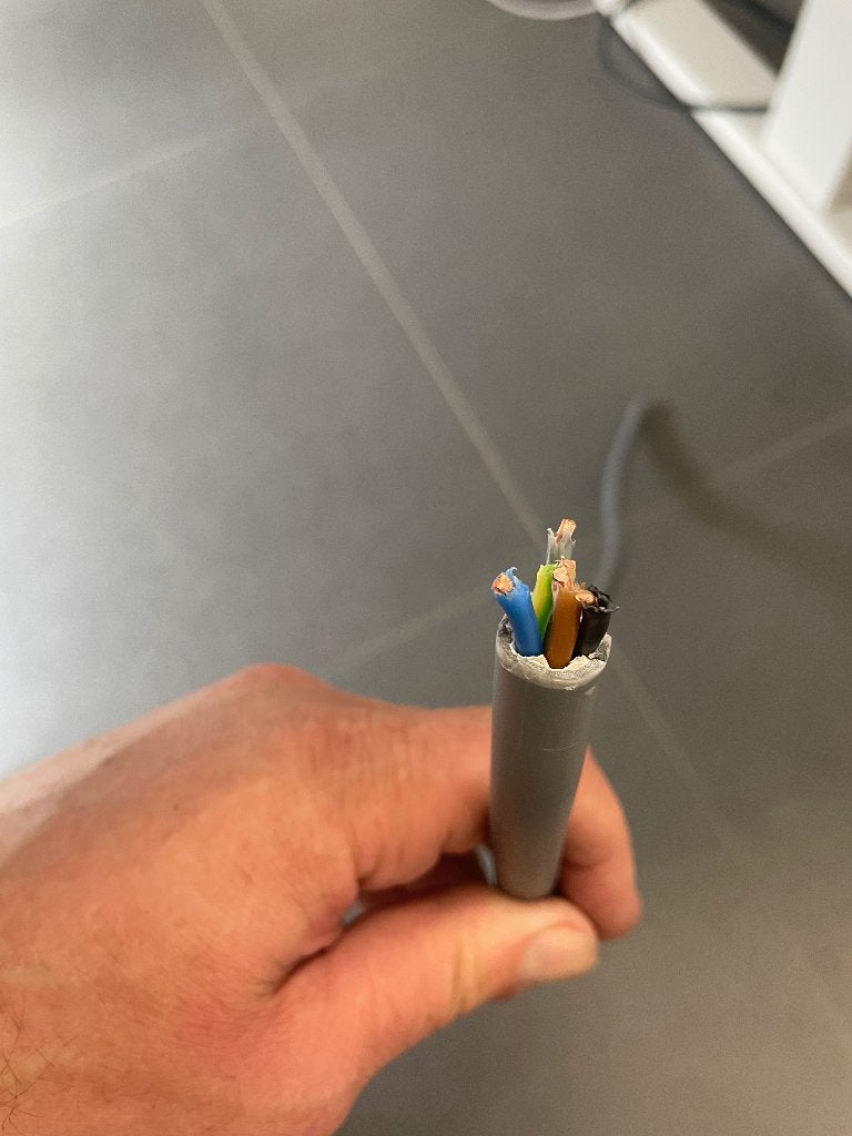 Stroom kabel. Lengte 45 meter, Doe-het-zelf en Verbouw, Elektra en Kabels, Ophalen, Nieuw, Kabel of Snoer