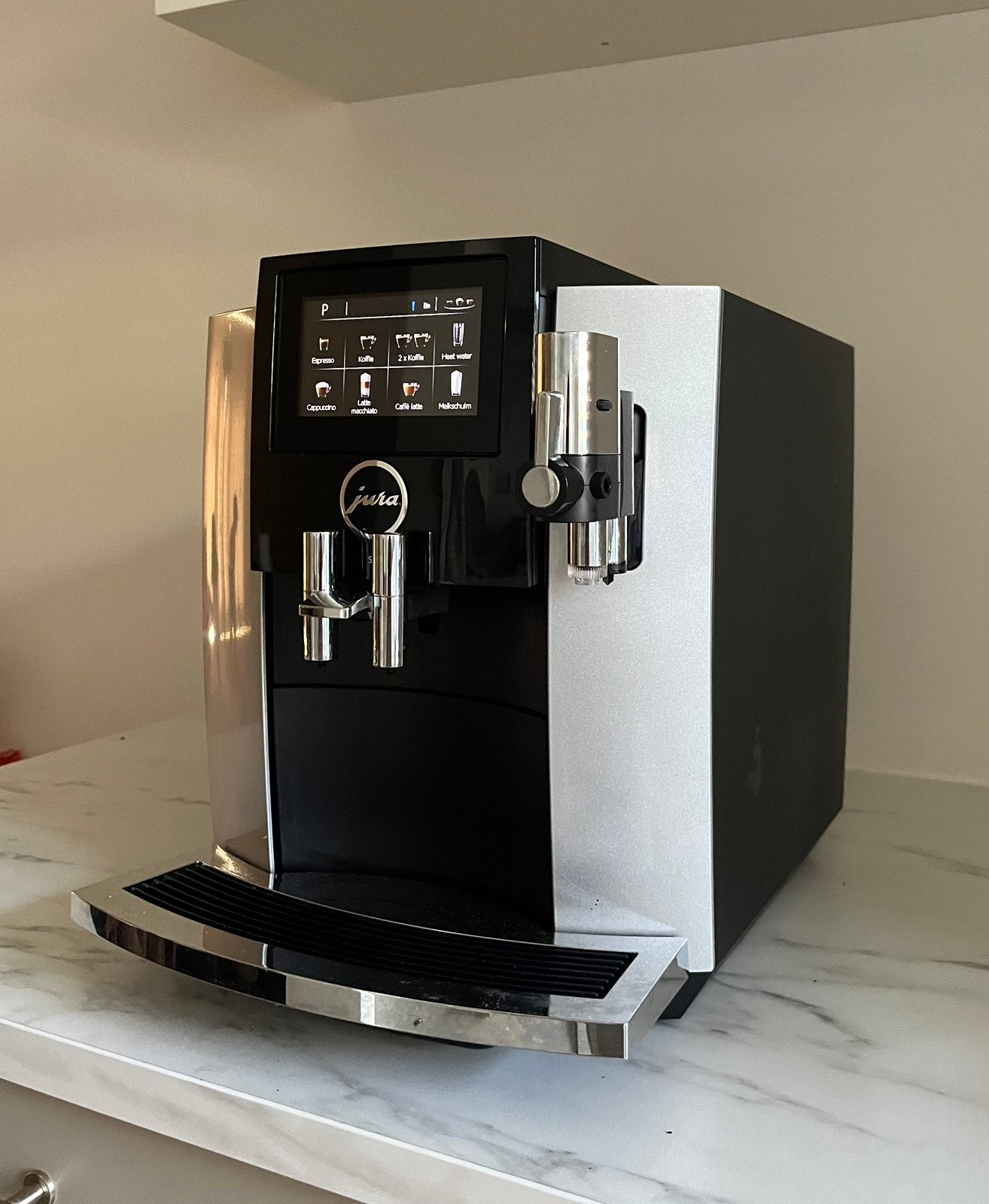 Jura S8 koffiemachine (750 bereidingen!!), Afneembaar waterreservoir, 10 kopjes of meer, Ophalen of Verzenden, Zo goed als nieuw