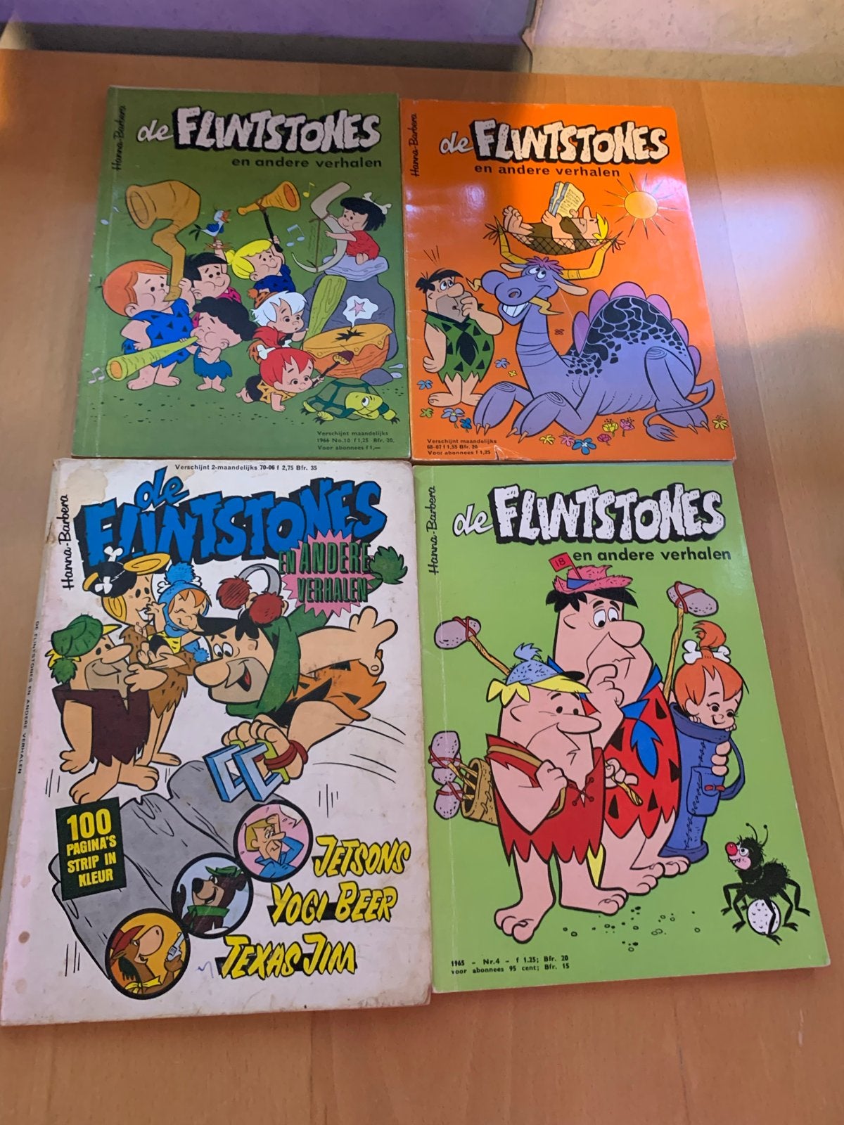 De Flintstones en andere verhalen - 4 stripboeken, Meerdere stripboeken, Ophalen of Verzenden, Gelezen