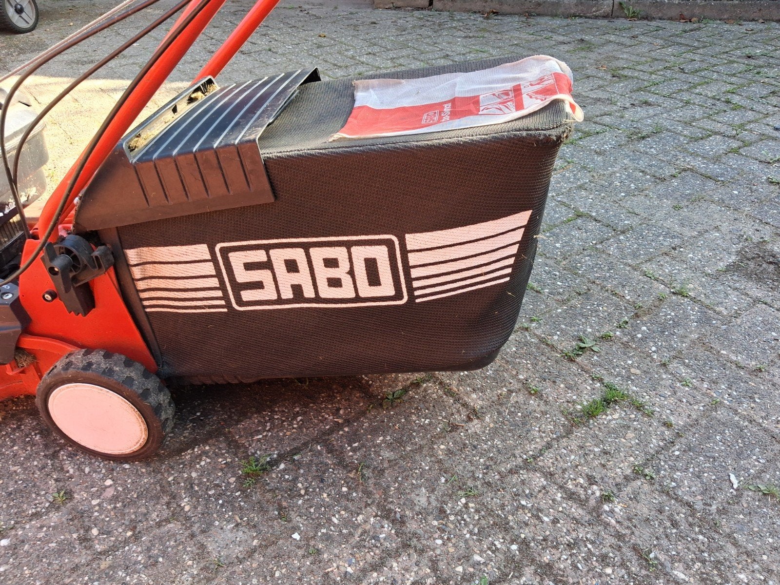 Foto 5 van goede sabo grasmaaier