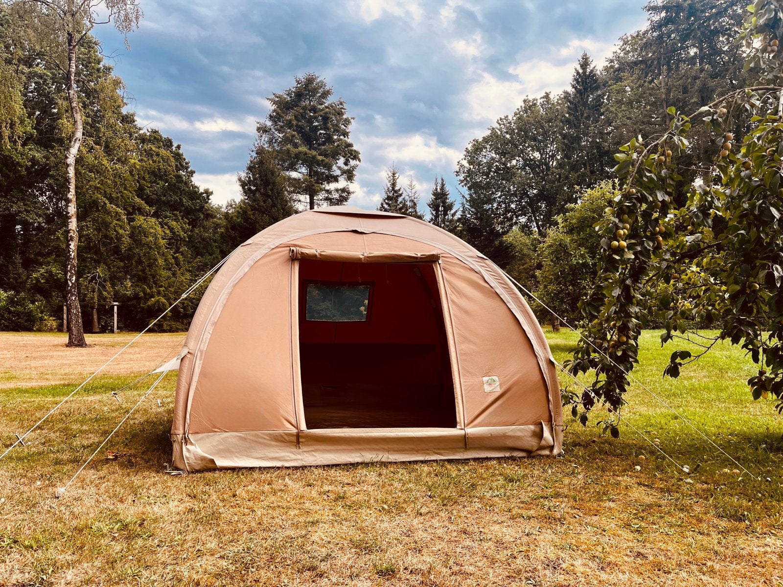 Karsten 260 oppompbare tent ⛺️, Ophalen, Gebruikt, Tot en met 3