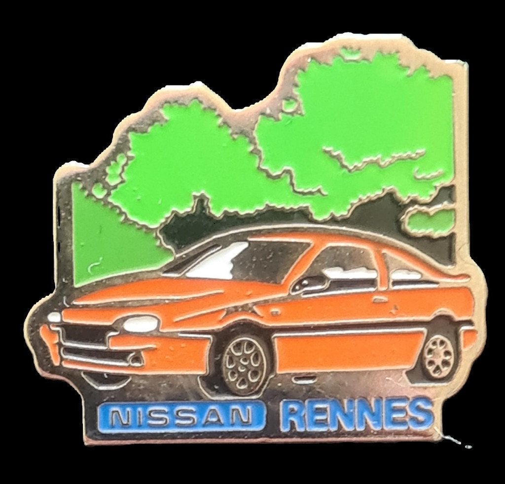 Nissan Rennes pin, Verzenden, Nieuw, Transport, Speldje of Pin
