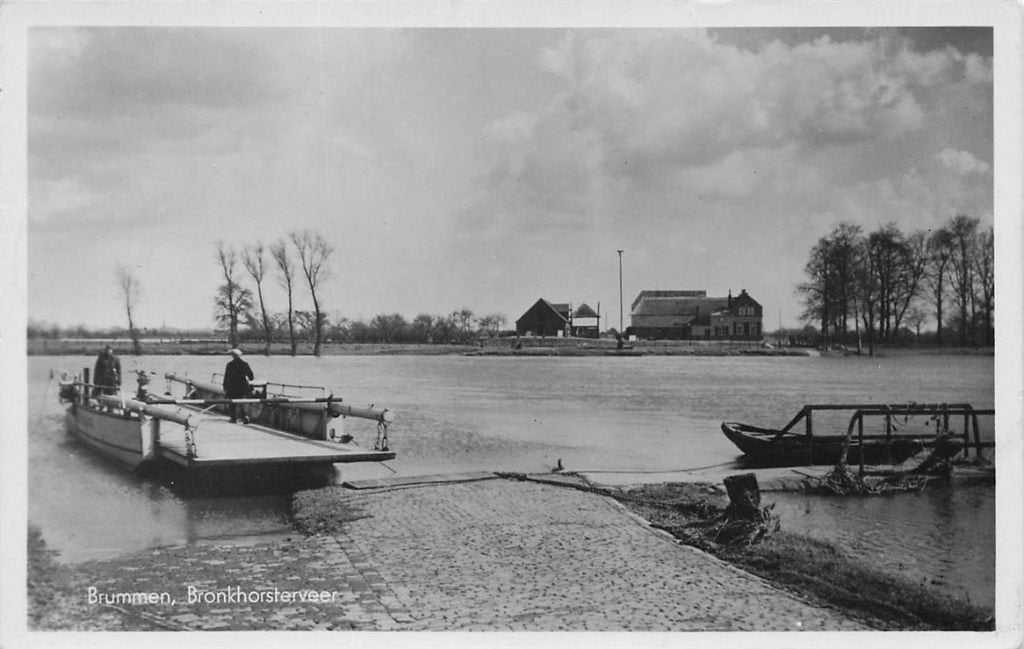 702-387-015 Brummen Bronkhorsterveer, Verzenden, Voor 1920, Gelderland
