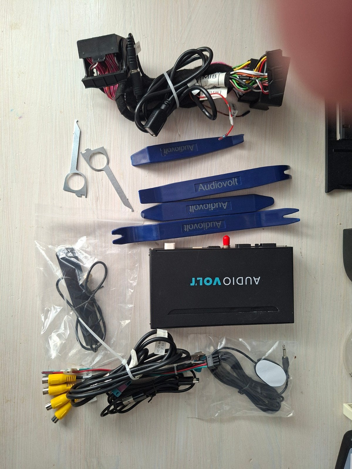 Audiovolt Carplay Android adapter Golf 7 met navigatie, Auto diversen, Ophalen of Verzenden, Zo goed als nieuw