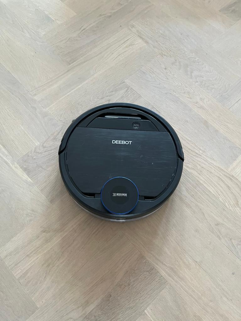 Zo goed als nieuwe robotstofzuiger - Ecovacs Deebot, Witgoed en Apparatuur, Stofzuigers, Zo goed als nieuw, Robotstofzuiger, Ecovacs