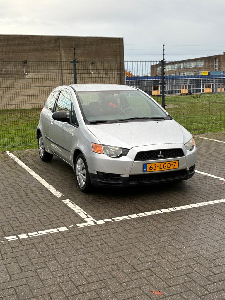 Mitsubishi Colt 1.1 Cleartec CZ3 2010 Grijs, Voorwielaandrijving, Stof, 74 pk, Colt