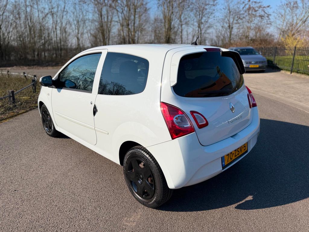 Renault Twingo 1.2 16V Collection Airco Cr.Contr Bluetooth B, Voorwielaandrijving, Gebruikt, Zwart, 4 cilinders