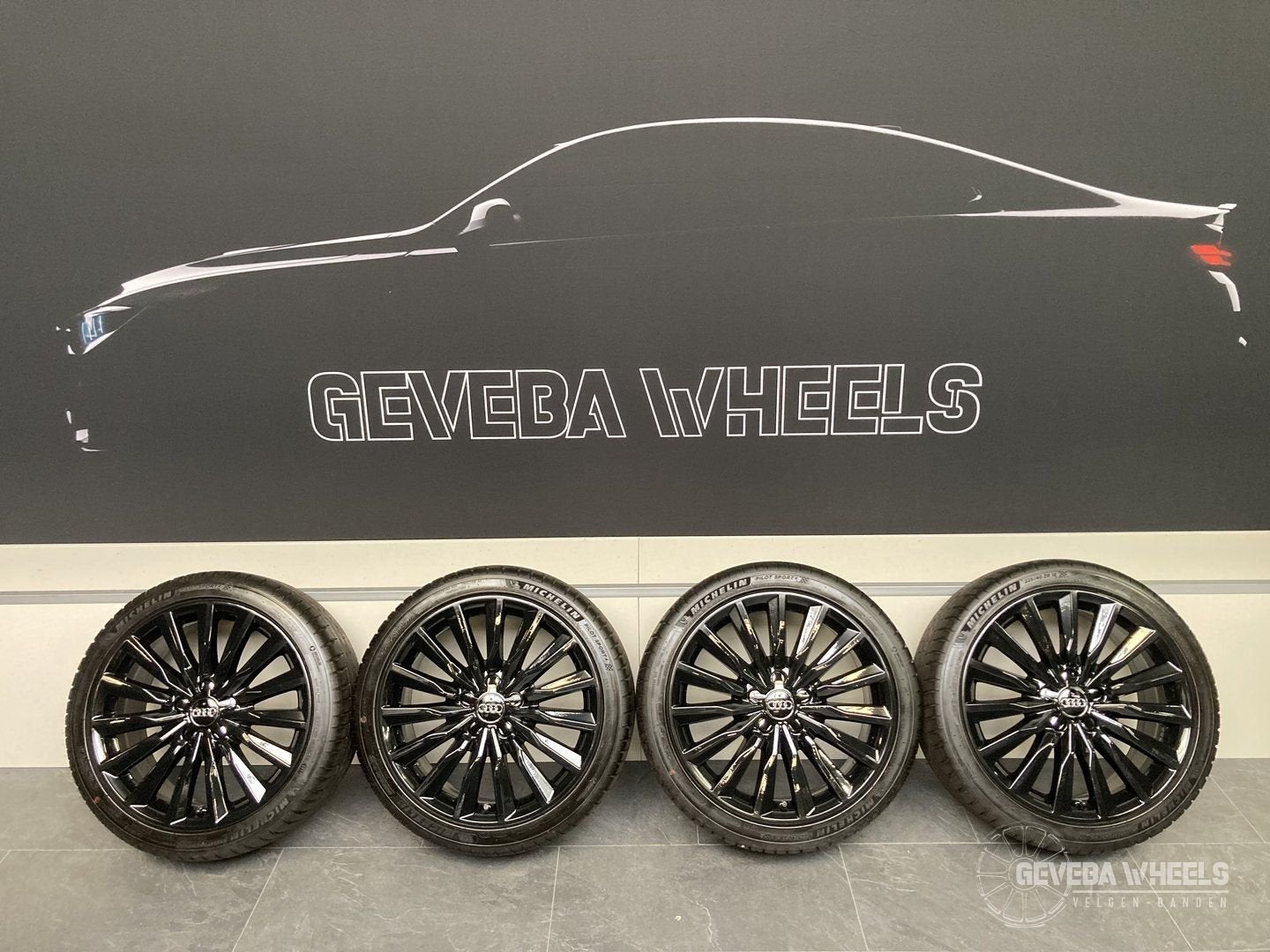 18” originele Audi A3 8P 8V 8Y velgen + banden 5x112 8V06010, 18 inch, Gebruikt, -, -