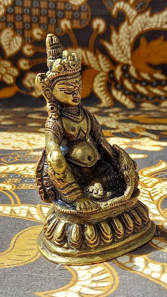 Mooi oud Oosters brons beeldje van Boeddha 10 cm., Antiek en Kunst, Handgemaakt, Goud, Ophalen of Verzenden, Brons