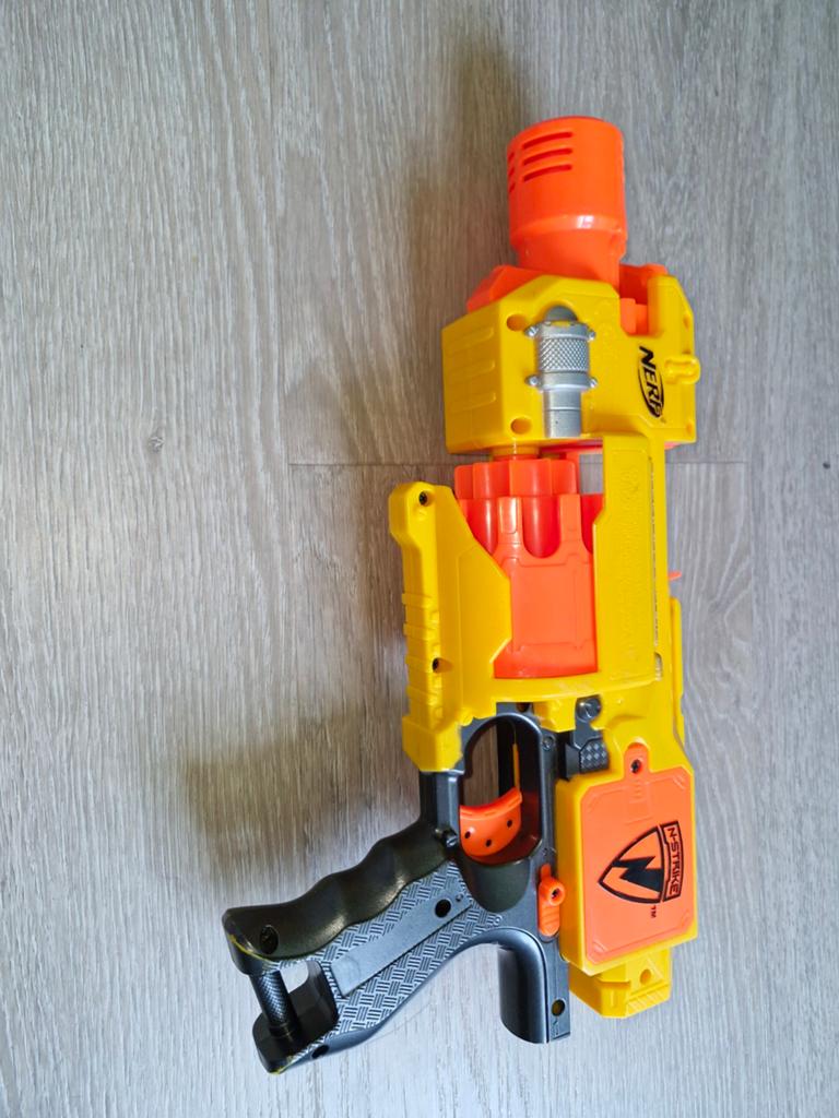 Nerf Barricade RV-10 - Schiet nog prima!, Ophalen of Verzenden, Gebruikt, Jongen of Meisje