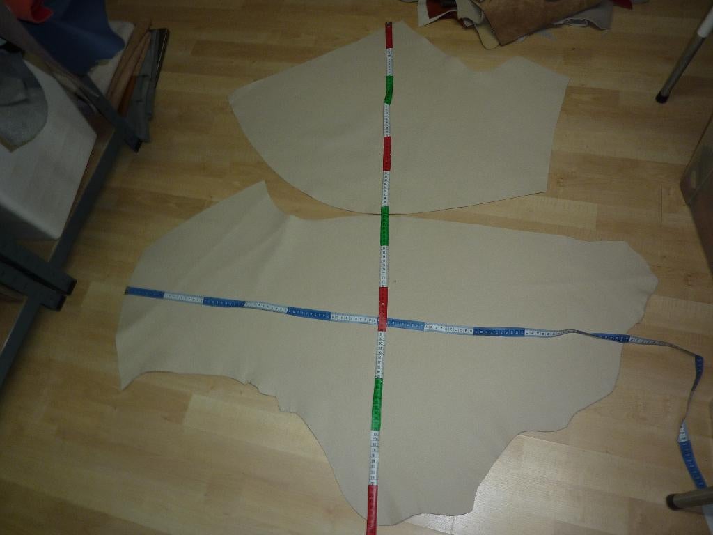 2 x roombeige resten soepel echt leer rundleer, Verzenden, Beige, Leer of Kunstleer, Nieuw