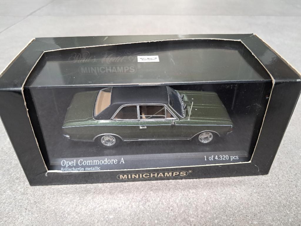 Miniatuur Opel Commodore 1:43, Ophalen of Verzenden, Zo goed als nieuw, Auto, MiniChamps
