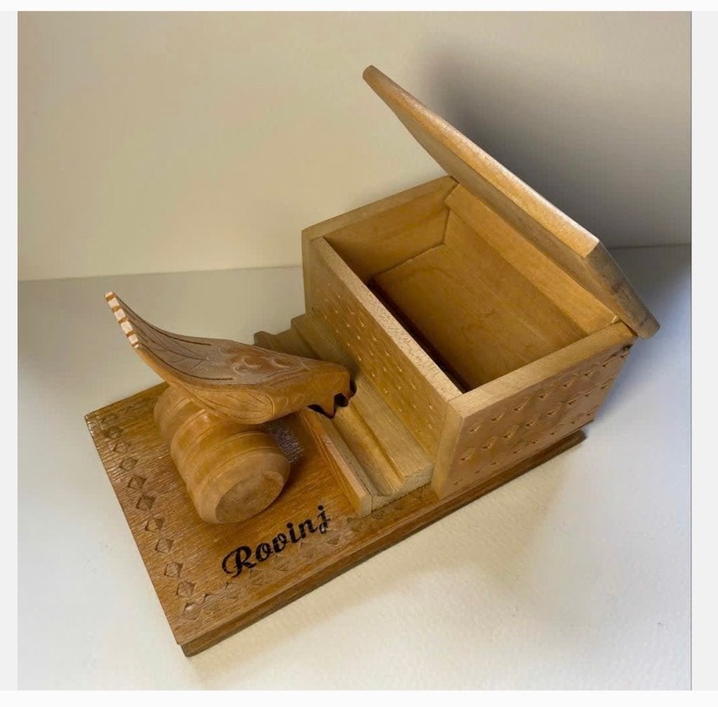 Houten sigarettendoos Rovinj met vogel pick-up sigaretten, Tabaksdoos of Verpakking, Gebruikt, Ophalen of Verzenden, X