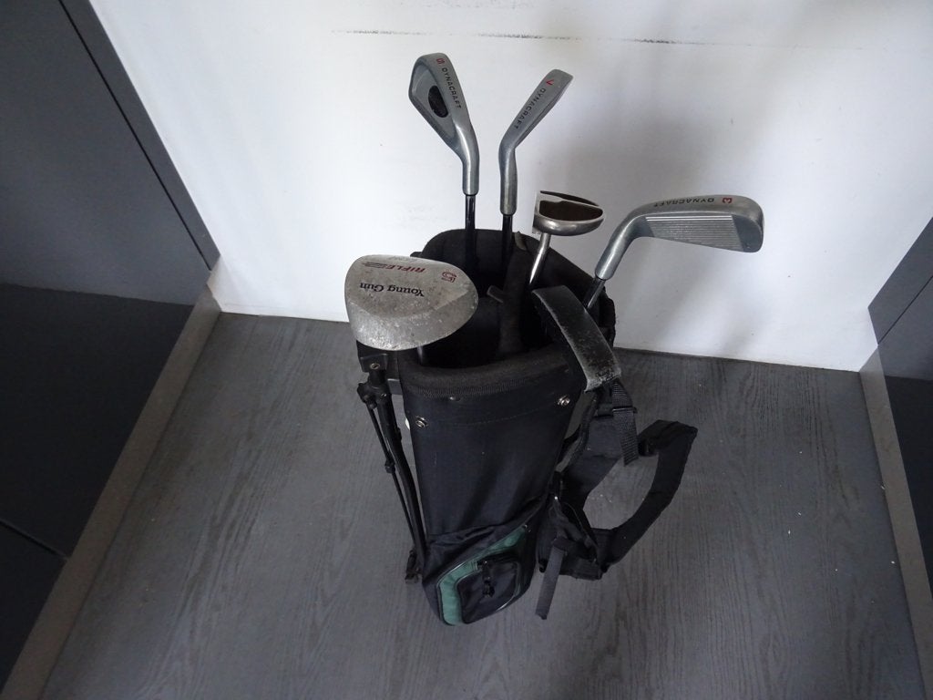JUNIOR GOLFSET TAS EN CLUBS (IN PRIMA STAAT), Sport en Fitness, Ophalen of Verzenden, Gebruikt, Set, Overige merken