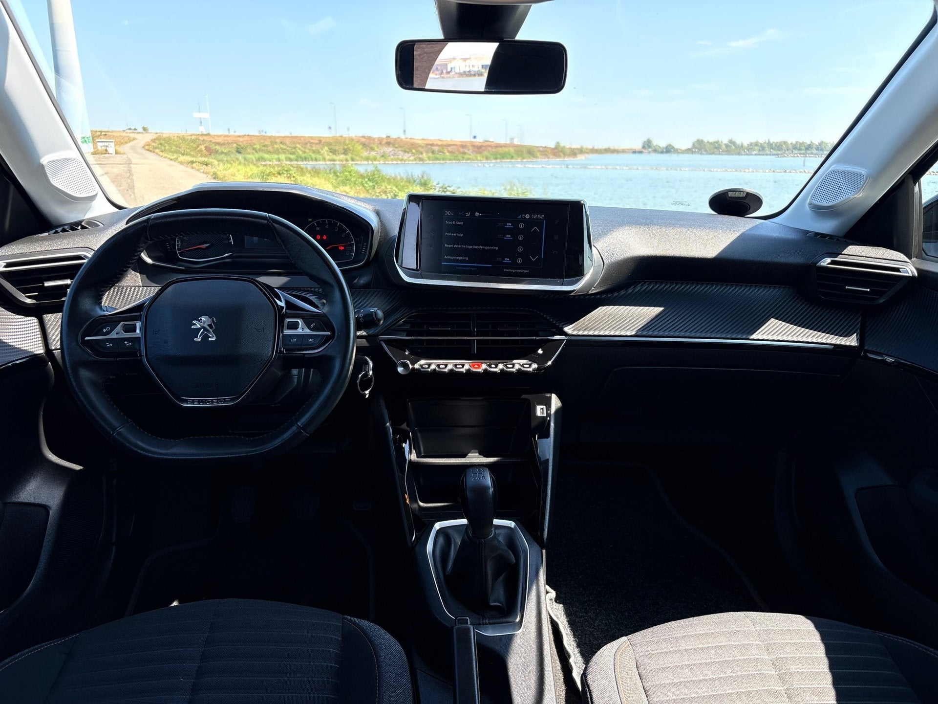 Peugeot 208 1.2 PureTech Active Pack Business/Airco/Led/Apk, Voorwielaandrijving, Dealer onderhouden, Stof, Gebruikt